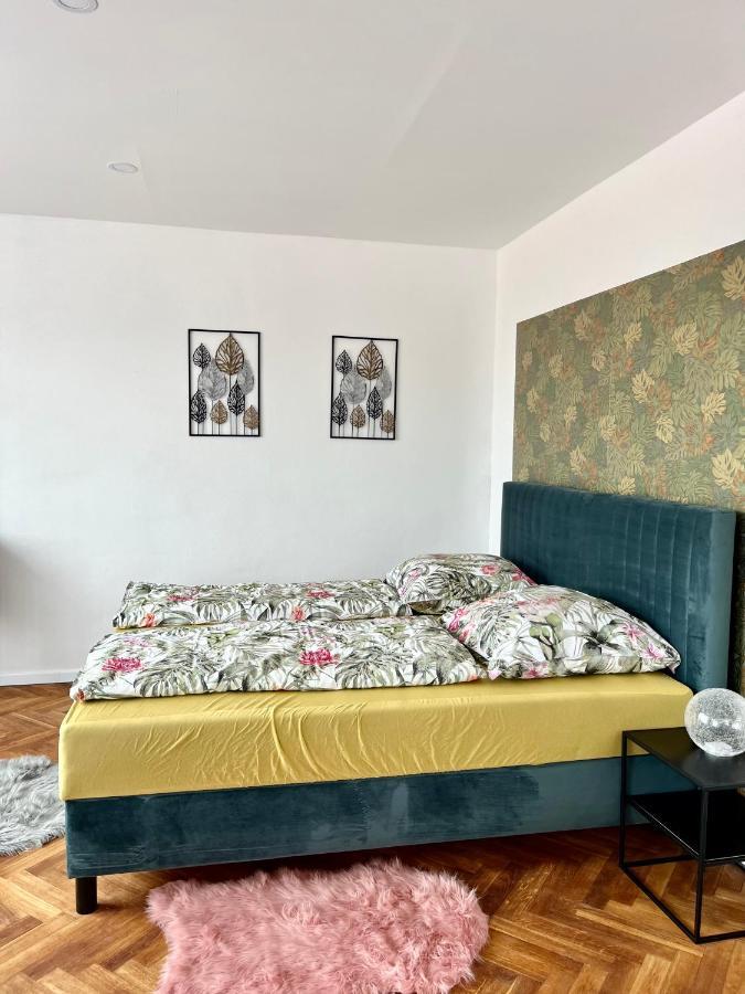 Monstera I Apartment Kolin Exterior photo
