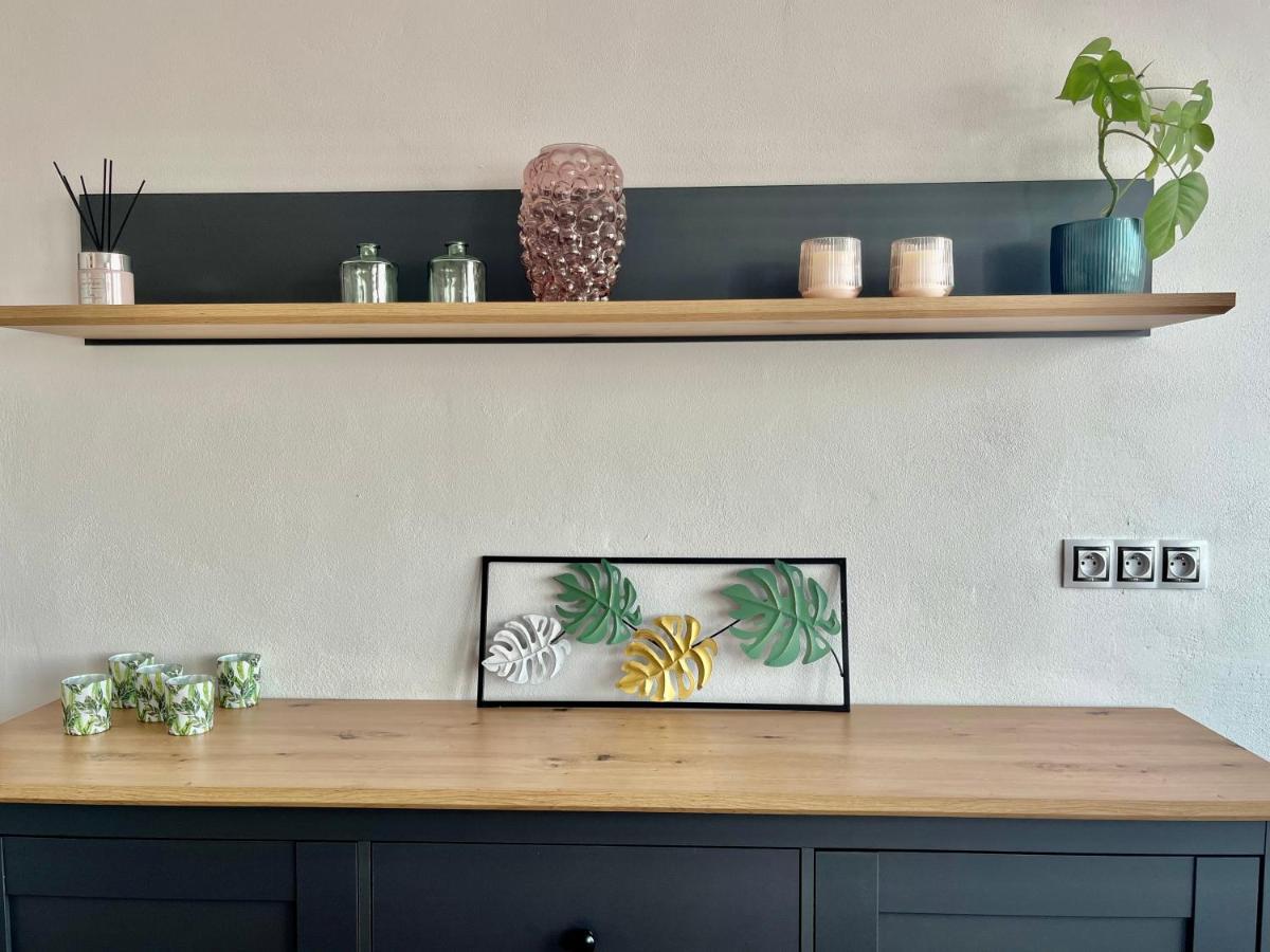 Monstera I Apartment Kolin Exterior photo